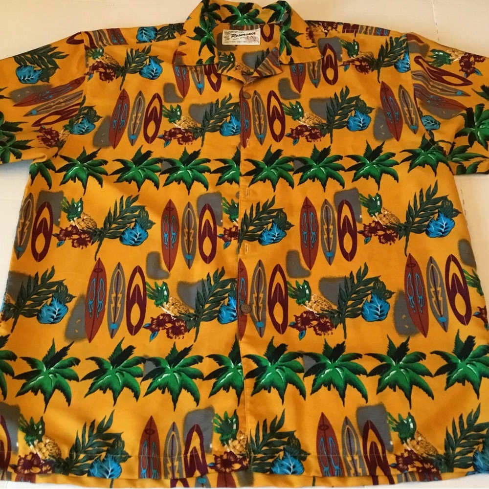 Vintage Reservoir Hawaiian Style Tropical Surf Short Sleeve Button-Down Shirt